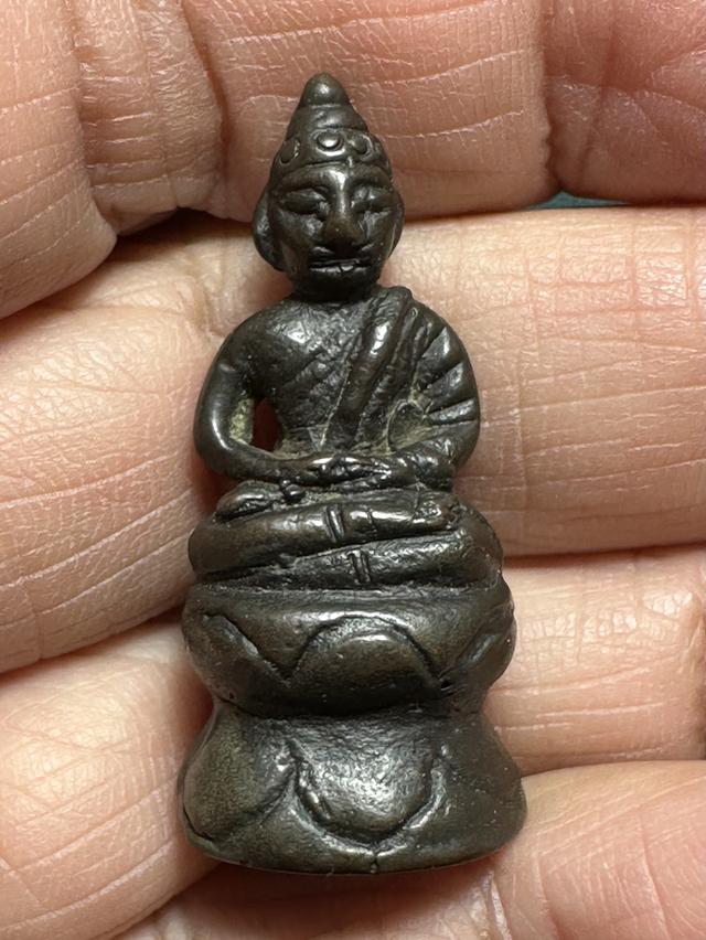 พระชัยวัฒน์ฐานสูง ไม่ทราบที่