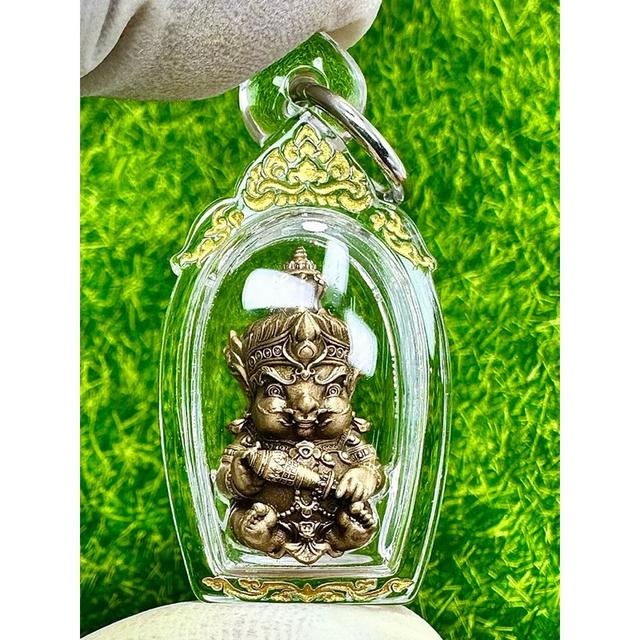 Taowessuwan Veskuvern Noi Amulet – Satin Bronze – B.E. 2567 Blessed by Luang Phor Wijit