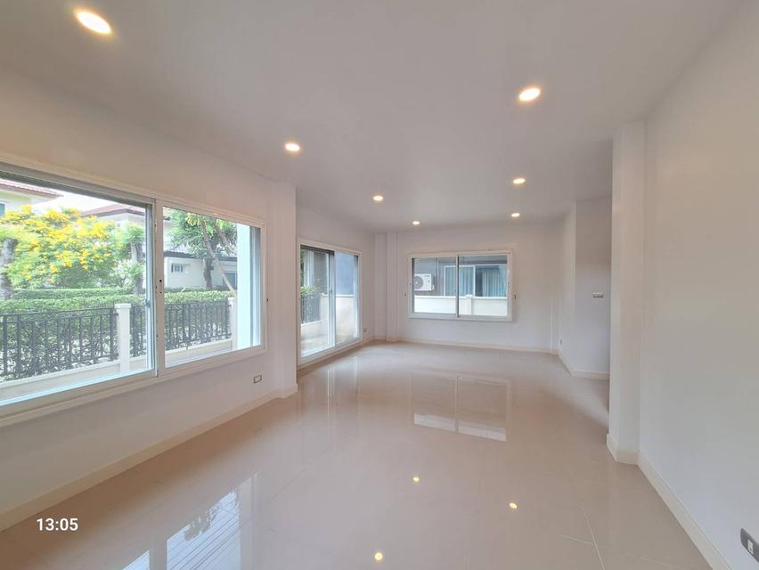 บ้านเดี่ยว เซนโทร วัชรพล ติดถนนสุขาภิบาล 5 หลังมุม ราคาเพียง 7.29 ลบ. 4