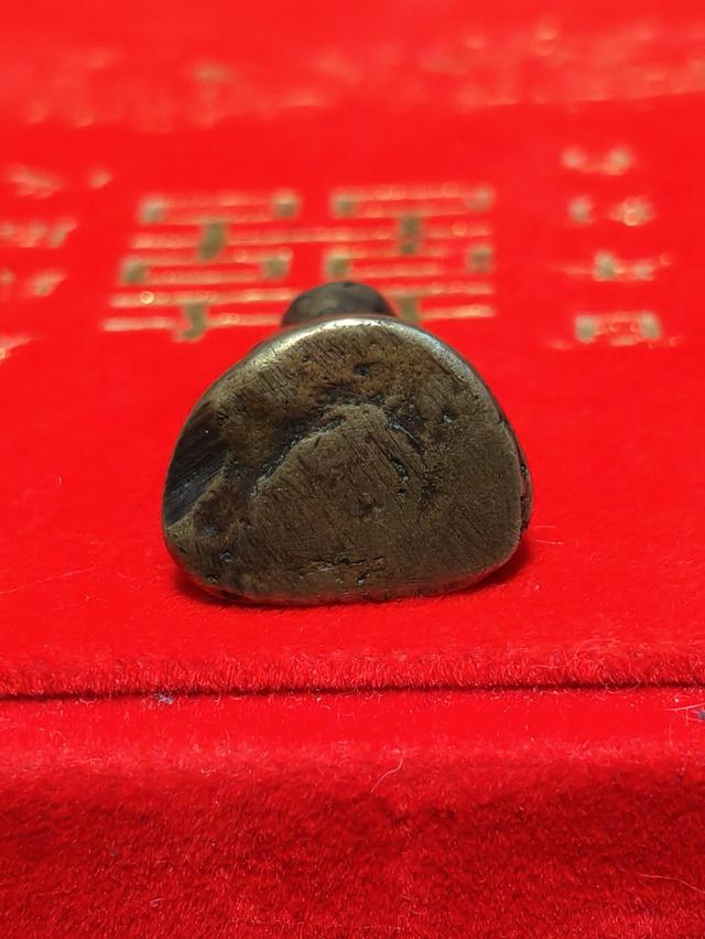 รูปหล่อหลวงพ่อเงินพิมพ์นิยมบี 2