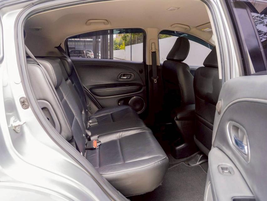Honda HRV 1.8E Limited ปี18 14