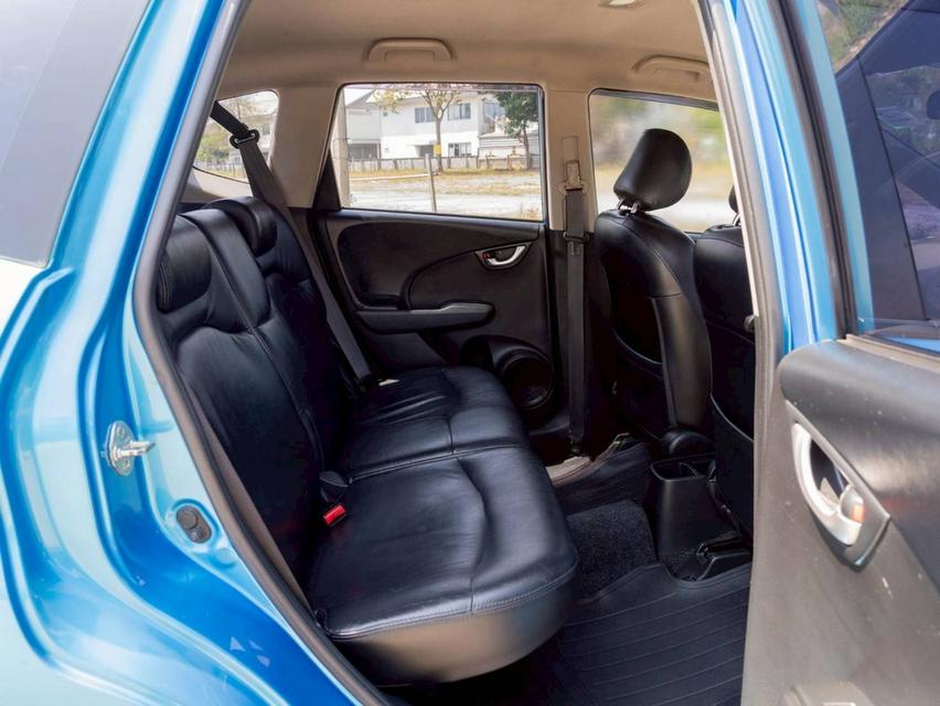 Honda Jazz 1.3Hybrid  ปี 2012 13