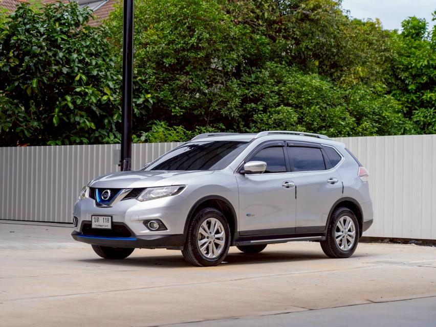 NISSAN X-TRAIL 2.0V 4WD ปี จด 2016 สภาพสวยเดิมๆ