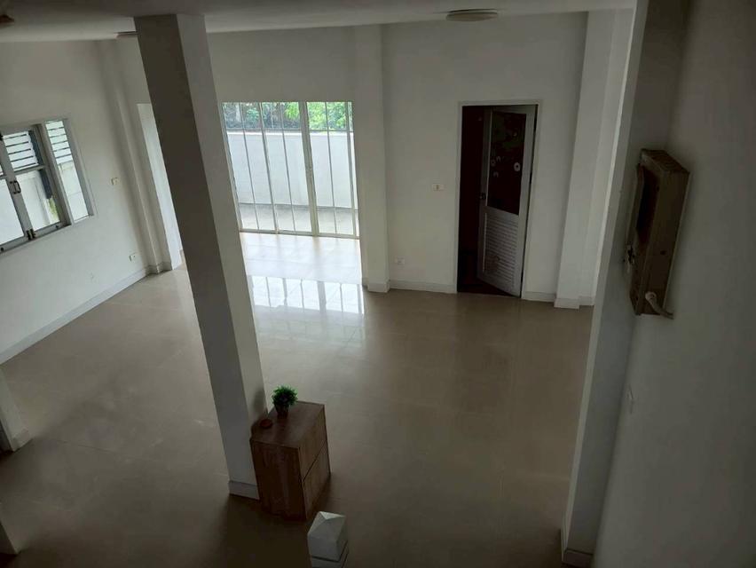 บ้านเดี่ยวหลังมุม ปิยวรารมย์ 4 แหล่งเจริญ 9