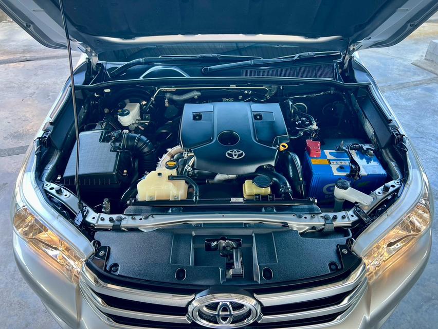 TOYOTA HILUX REVO, 2.4 G ปี 2015 โฉม PRERUNNER DOUBLE CAB สีเทา เกียร์ออโต้ ขับ2 รูปที่ 18