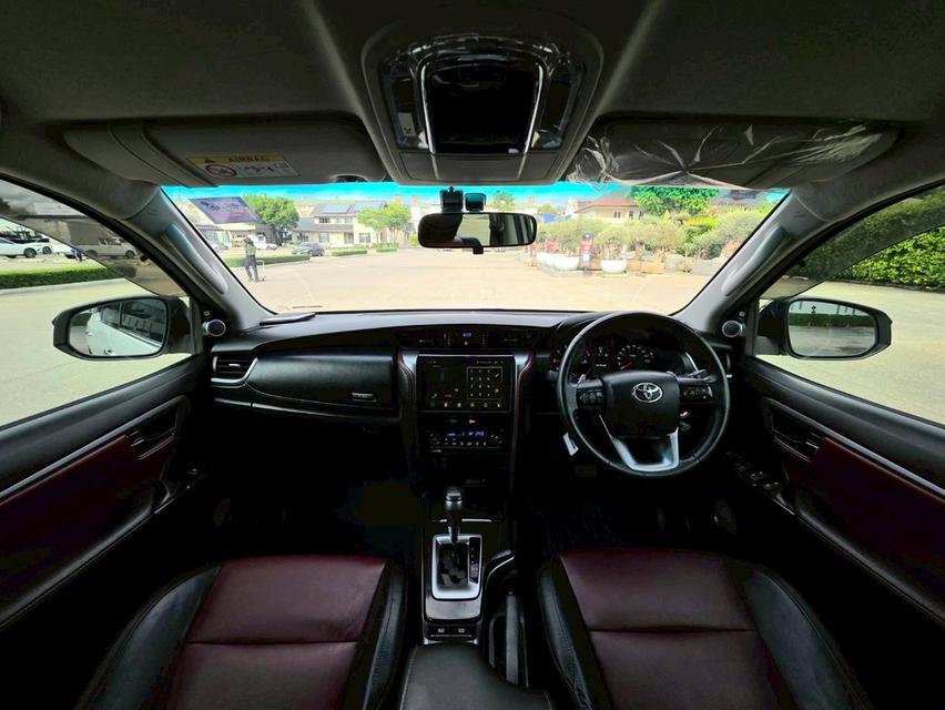 รหัสรถ PEAT608 🔥 สวยดุดัน TOYOTA FORTUNER 2.8 TRD Sportivo 2019 สีขาว รูปที่ 12