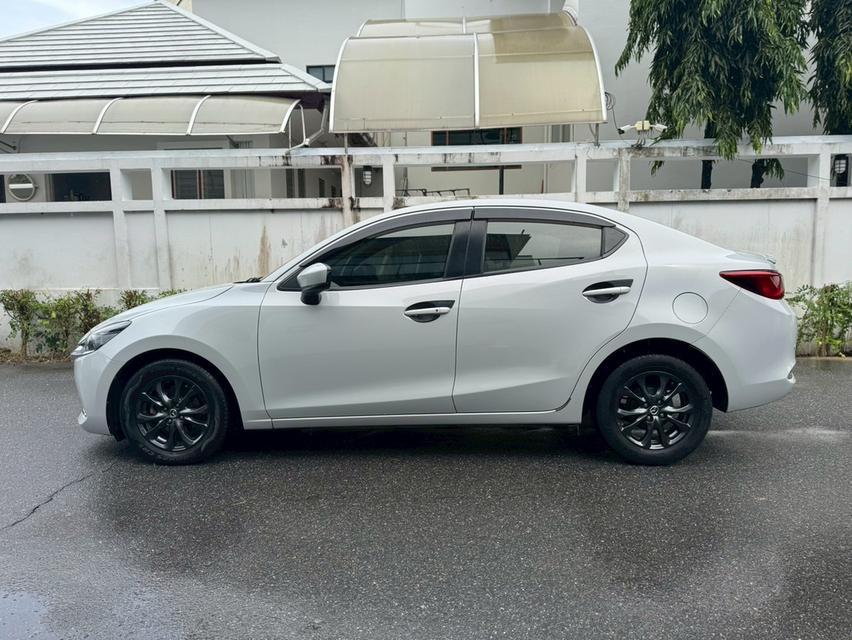 MAZDA 2 Sedan 4dr S Auto 6sp FWD 1.3i (Leather) Y 20 7