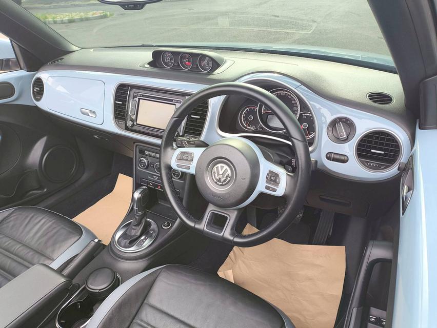 รถเข้าใหม่! VOLKSWAGEN BEETLE 1.4 TSI CABRIOLET ปี 2013 (แท้) สีฟ้า Denim Blue 9