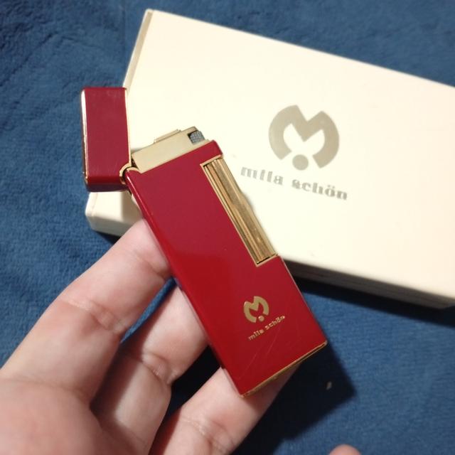mila schon พร้อมกล่อง สีแดงของทอง