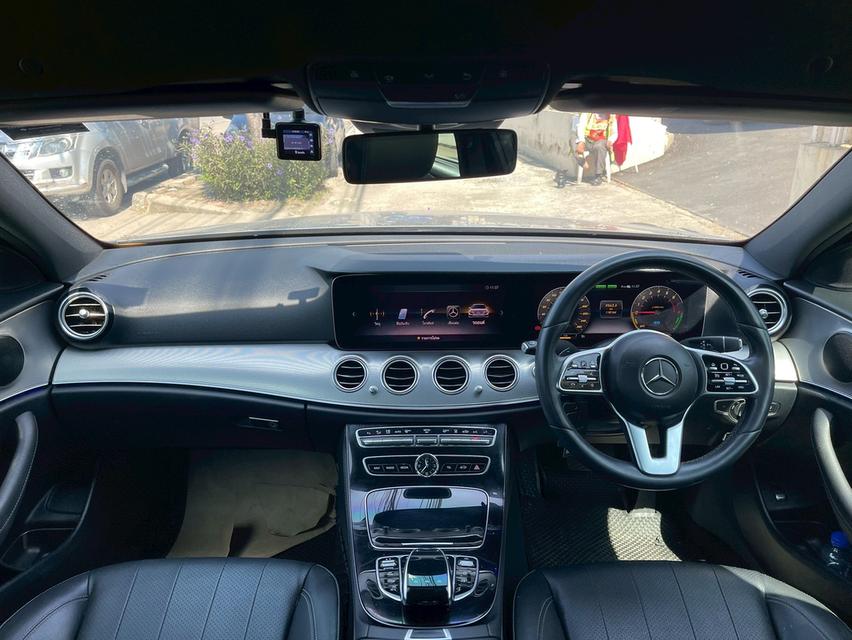 รหัสรถ PJP2144 2020 BENZ E300e Avantgarde 10