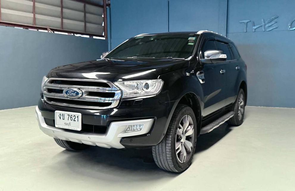 Ford Everest 3.2 Titanium Plus 4WD ปี 2016 รถมือเดียวป้ายแดง รูปที่ 2