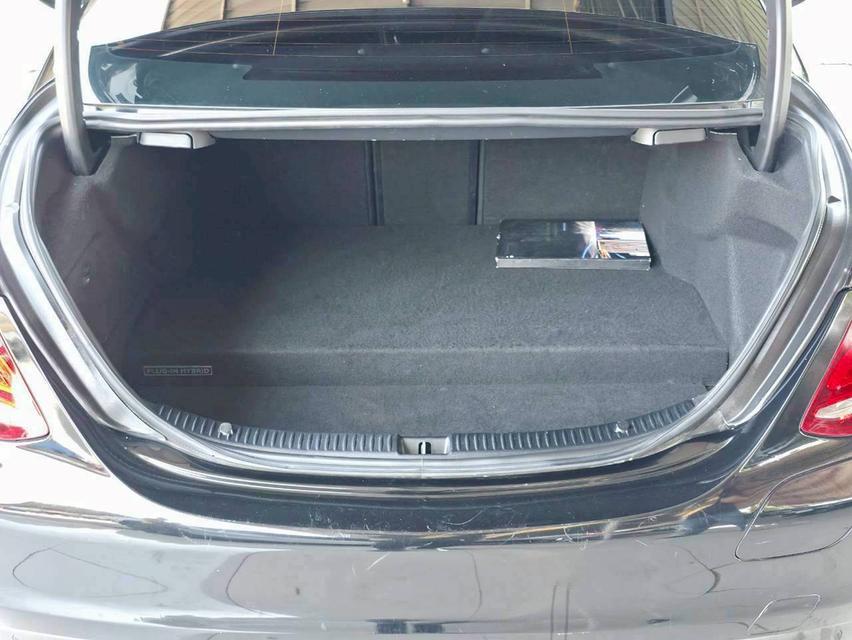 Benz C350e Amg ปี2016 รูปที่ 14