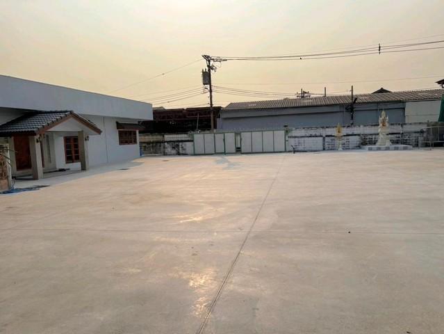 ให้เช่าที่ดินพร้อมอาคาร 1 ชั้น ซอยเรวดี ถ.ติวานนท์ ใกล้เดอะมอลล์งามวงศ์วาน 2