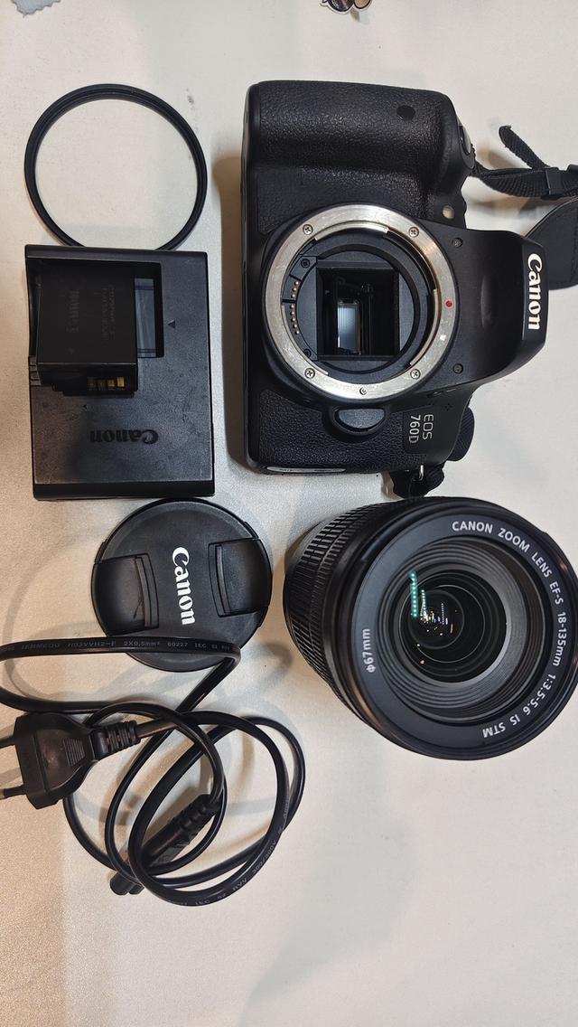  ขายกล้องมือสอง canon eos 760d พร้อมเลนส์ 18-135 is stm แท่นชาร์จ แบตแท้ ฟิวเตอร์กันหน้าเลนส์ 7