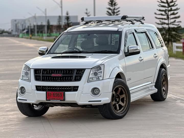 ขายด่วน Isuzu MU-7  4