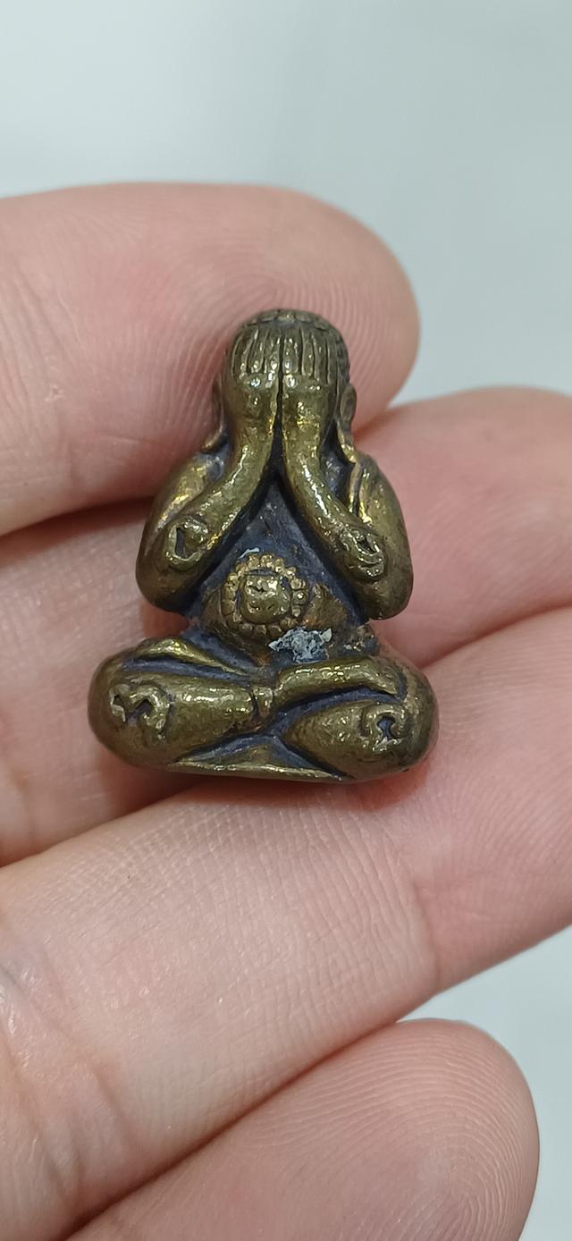 พระปิดตาหลวงปู่หมุน รุ่นไตรมาส รวยทันใจ พร้อมกล่อง รูปที่ 4