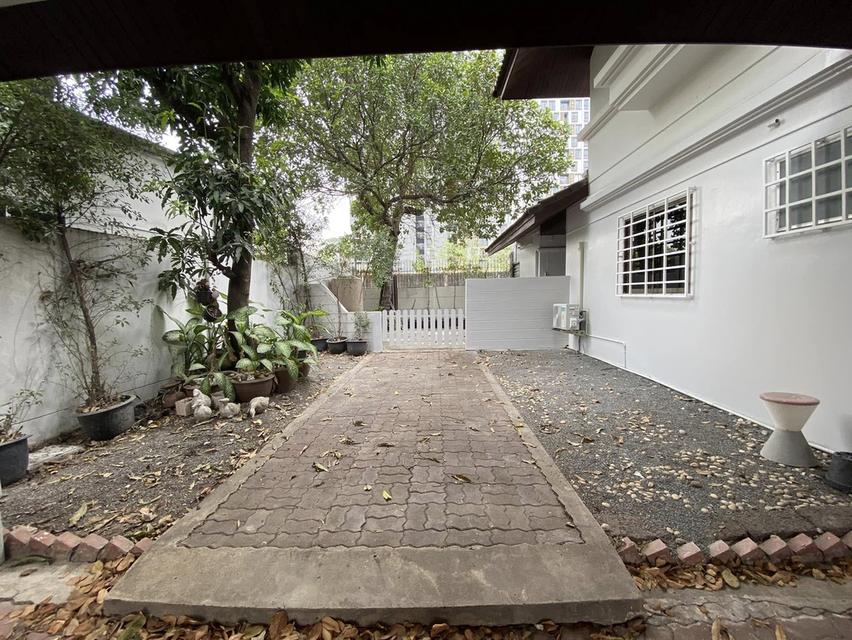 U1475 ให้เช่าบ้านเดี่ยว 2 ชั้น ทำโฮมออฟฟิศ ทำเลทองโซนเลียบด่วน เอกมัย รามอินทรา เพียง 150 เมตร จากถนนประชาอุทิศ ทำเลดีเดินทางสะดวก เข้าออกได้หลายทาง 8