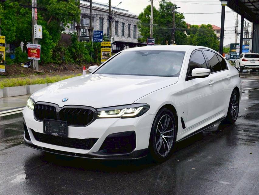 รหัสรถ KPV53 2022 BMW 520d M SPORT LCI 