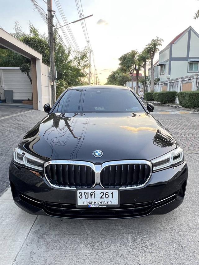 ขายรถบ้าน เจ้าของขายเอง Bmw series5 530e elite lci 2022✅ ออกศูนย์ Millennium Auto มือเดียว ✅ วิ่ง 62,000 km รับประกันเลขไมล์แท้ ✅ เครื่องเบนซิน - ไฮบ