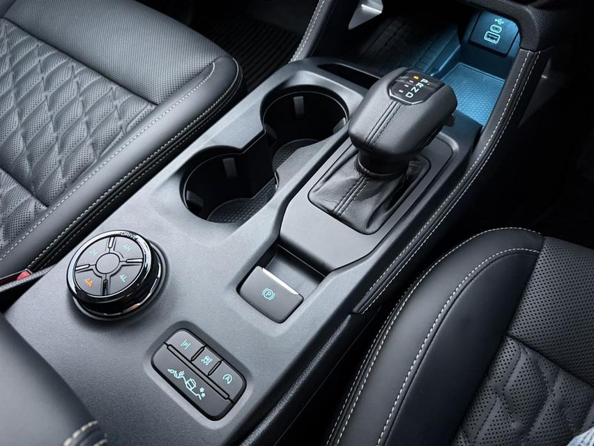 FORD EVEREST V6 3.0 PLATINUM 4WD รูปที่ 15