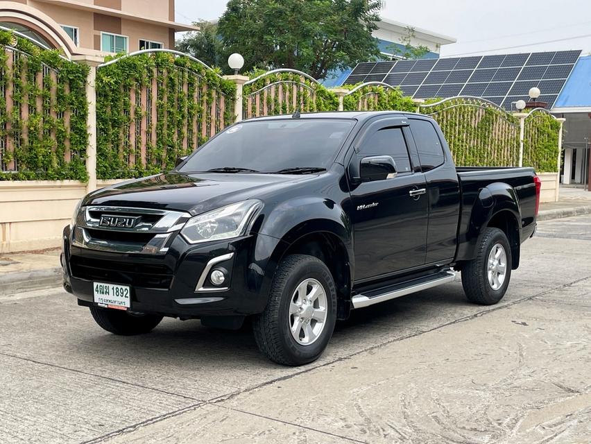 ISUZU D-MAX ALL NEW BLUE POWER SPACECAB HI-LANDER 1.9 DDI Z (DVD) ปี 2016 สภาพป้ายแดง