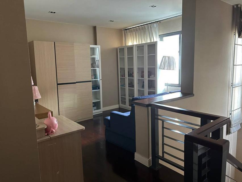 บ้านเดี่ยวสามชั้น โครงการฯนาราสิริ ทรอเพียรี่ นวมินทร์  56 ตรว..เฟอร์นิเจอร์ครบ  13