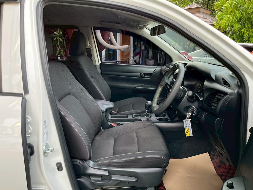 Toyota Revo Double Cab Z Edition 2.4 Entry 6AT ปี 2024 #วิ่งน้อย 22,xxx กม. 9