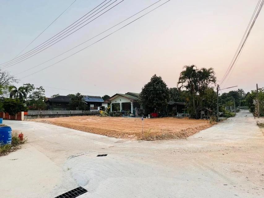ขายที่ดินน้ำคอกถมแล้ว 75 ตรว. ติดถนน2ด้านใกล้เซ็นทรัลระยอง2.3กม. เมืองระยอง 4