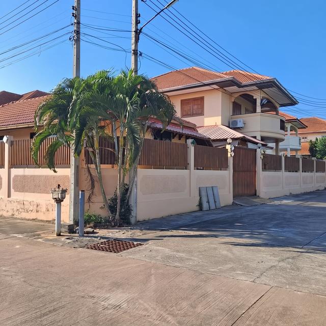 บ้านเดี่ยว 🏡 ขายบ้านเดี่ยวไม้สัก 2 ชั้น เนื้อที่ 88.1 ตารางวา หมู่บ้านรอยัลวิววิลเลจ พัทยา 1