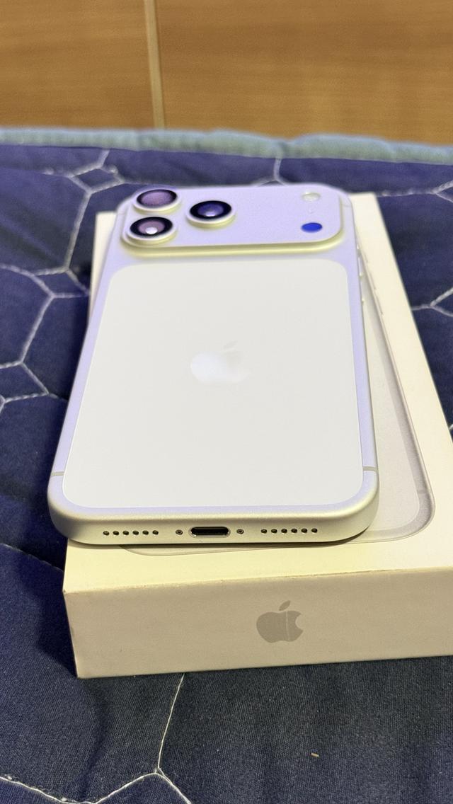 iPhone 17promax 256gb รูปที่ 2