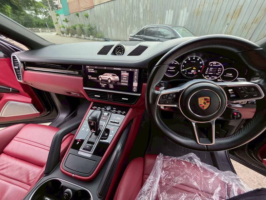 Porsche Cayenne coupe 12