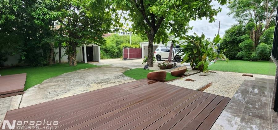 69080440 : ขายบ้านเดี่ยว 2 ชั้น สไตล์ยุโรปโมเดิร์น พร้อมสระว่ายน้ำ บนที่ดินขนาด 475 ตรว. ถนนศรีนครินทร์ 45 กรุงเทพ เรียบหรู ดูดี 12