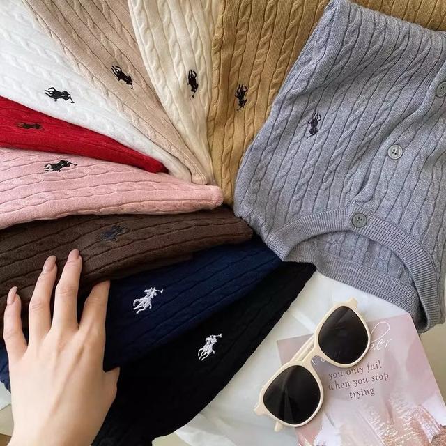 เสื้อกันหนาวแฟชั่นผู้หญิง