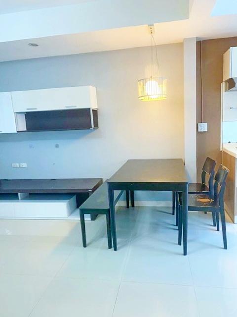 พร้อมเฟอร์ เครื่องใช้ไฟฟ้า ตลาดประชาอุทิศ 90 800ม.ให้เช่าทาวน์โฮม 2 ชั้น ติดถนน 2 นอน รร.สารสาสน์ประชาอุทิศ 500 ม. 5