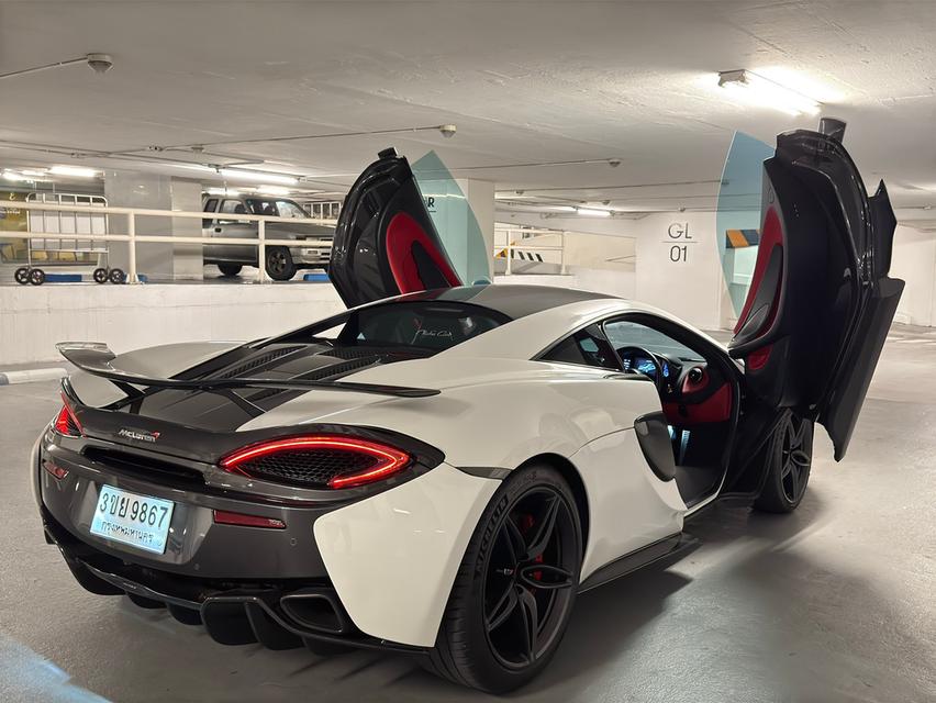 McLaren 570S coupe ปี 2016 8