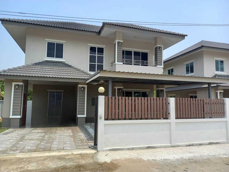 ขายบ้านเดี่ยวหลังใหญ่ 2ชั้น บ้านลดามณี3 (โป่งแห้ง) บ้านใหม่พร้อมอยู่ หน้าบ้านไม่ชนใคร สารภี เชียงใหม่. 1