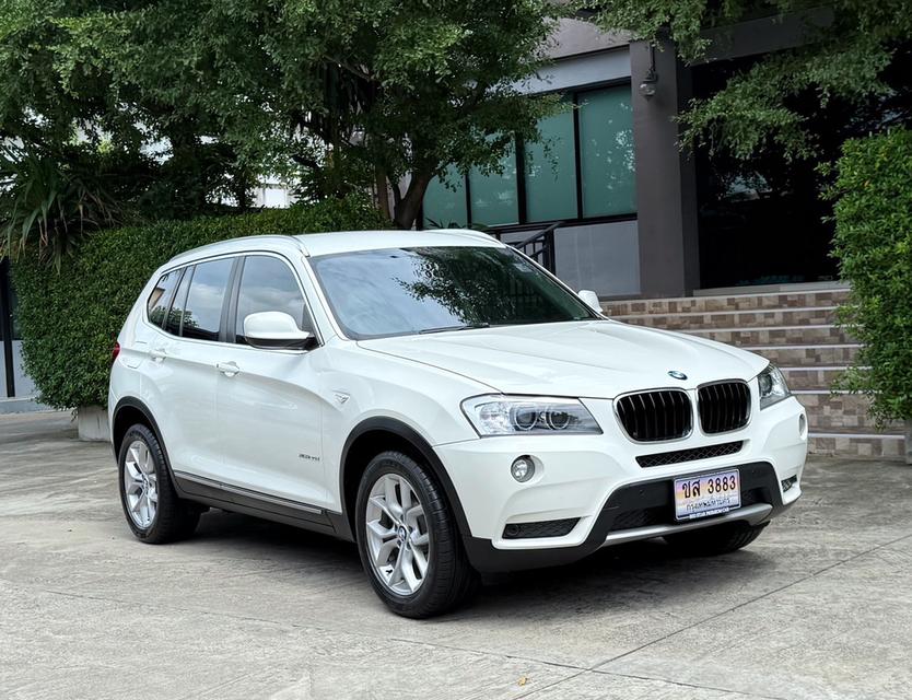 2014 BMW X3 20D XDRIVE รถออกศูนย์ BMW THAILAND สภาพเหมือนรถใหม่ รถวิ่งน้อยเพียง 80,000 กม ไม่เคยมีอุบัติเหตุครับ