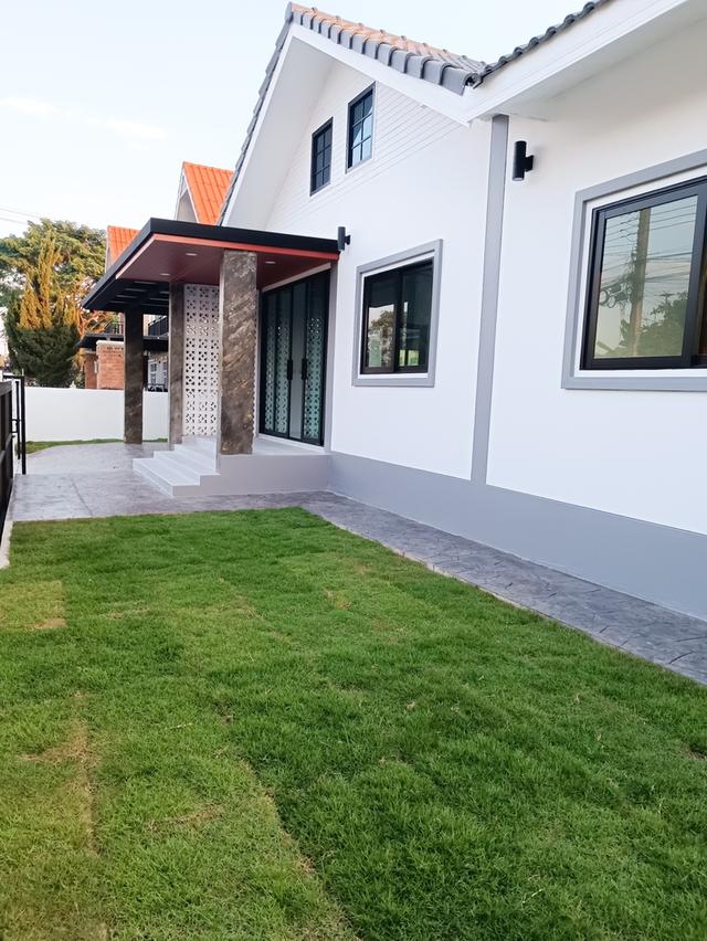 📍 บ้านเดี่ยว 69 ตร.ว. ฟังก์ชันครบ 3 นอน 2 น้ำ 1 รับแขก เพียง 2.25 ลบ. ฟรีโอน ทักด่วน 💸 2