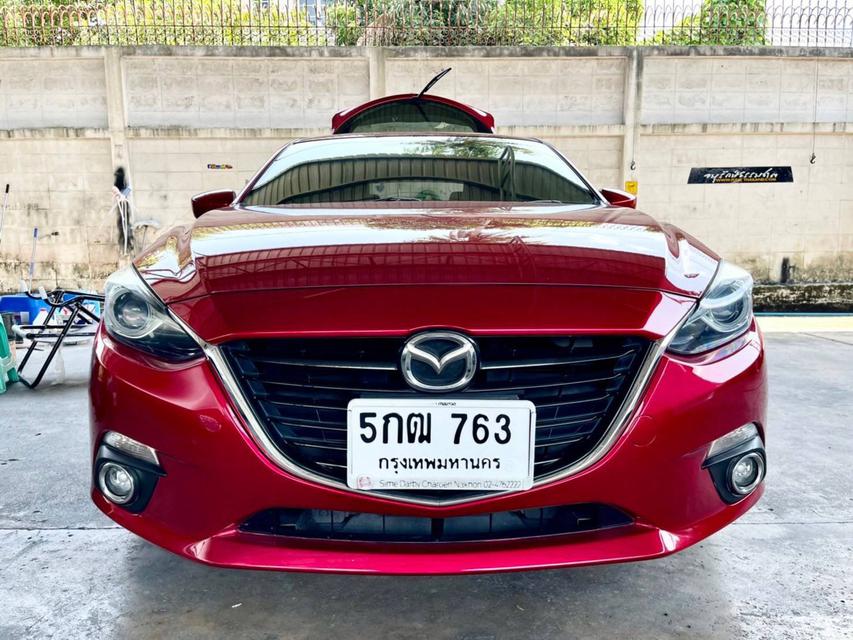 2016 Mazda 3  2.0 S SPORT สีแดง เกียร์ออโต้ 1