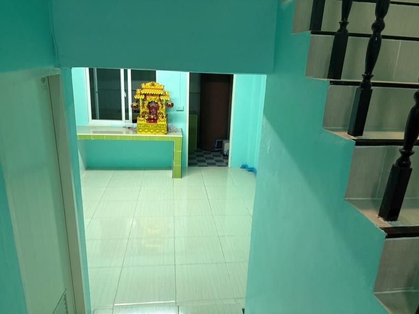 ขาย/ให้เช่า ทาวน์เฮาส์ 3 ชั้น รีโนเวทใหม่ – ซอยเรวดี 62 นนทบุรี ทำเลดี ใกล้กระทรวงสาธารณสุข และรถไฟฟ้าสายสีม่วง 5