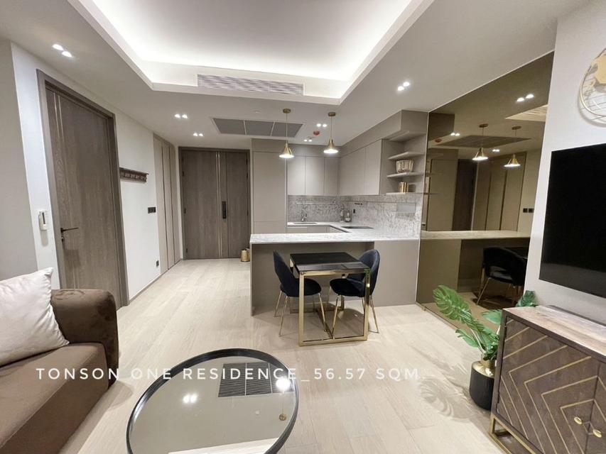 ให้เช่า คอนโด luxury 1 bedroom with private lift hall Tonson One Residence : ต้นสน วัน เรสซิเดนซ์ 56 ตรม. near Central E 4