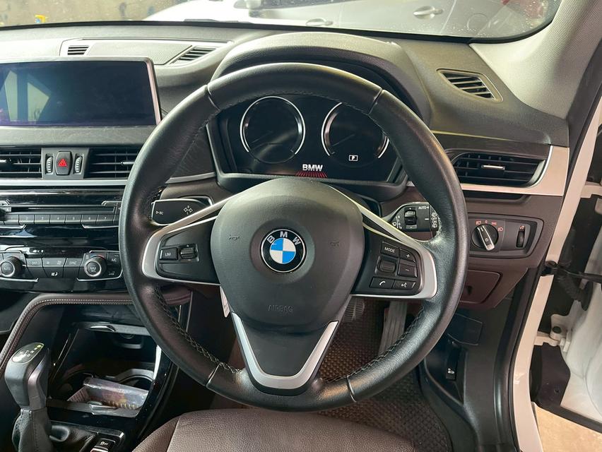 รหัสรถ PJP594 2018 BMW X1 2.0 sDrive18d xLine 8