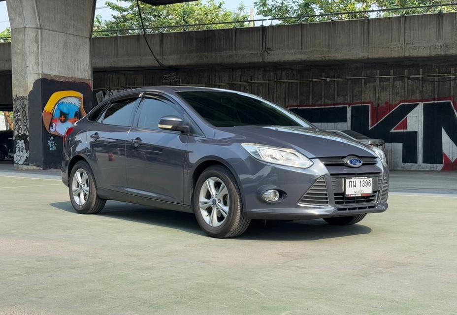 Ford Focus 1.6 Trend Sedan Auto ปี 2013 2