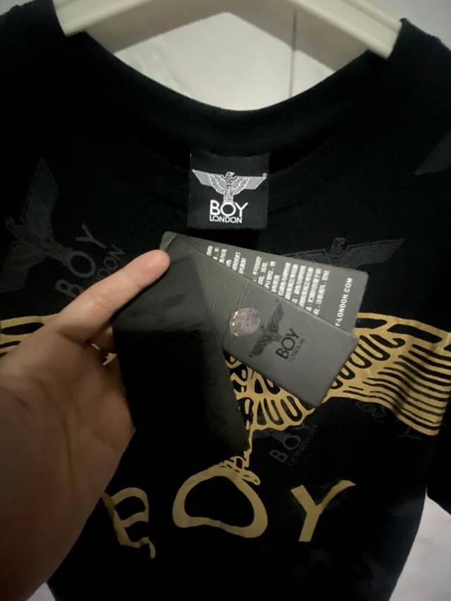 เสื้อยืดBOY LONDON สีดำ สกรีนทอง ของใหม่ แท้