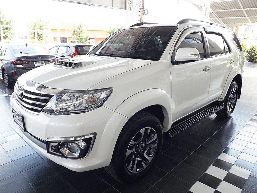 (แจ้งรหัสรถ KCY2602) TOYOTA FORTUNER 3.0 V 2WD AUTO ปี 2014 รูปที่ 5