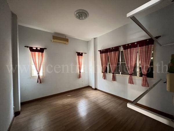 บ้านเดี่ยว หมู่บ้าน เสนากรีนวิลล์ รังสิต - คลอง 11 9