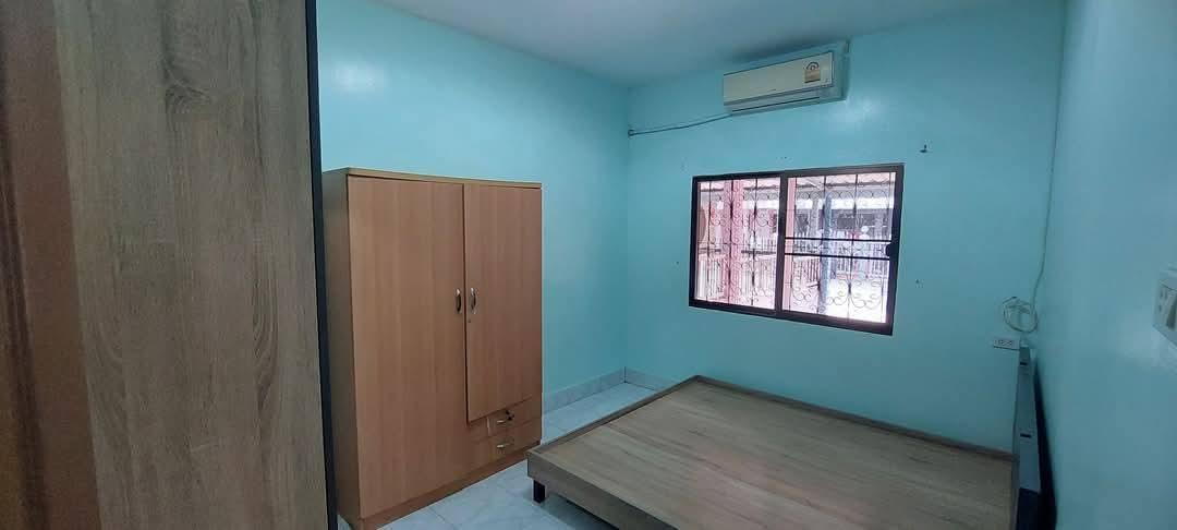 ทาวเฮ้าส์ชั้นเดียว หมู่บ้านรุ่งพิทักษ์ อ.พนมสารคาม จ.ฉะเชิงเทรา 6