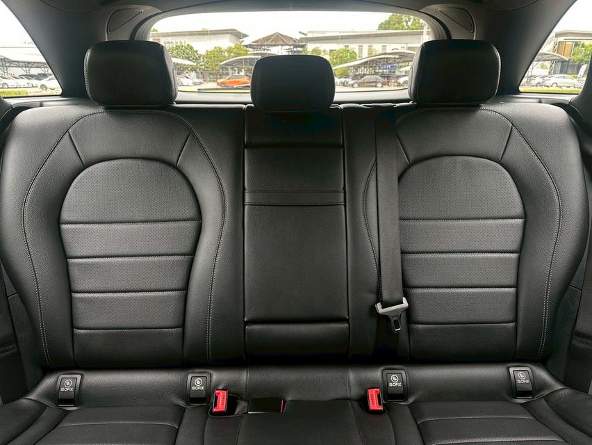 Mercedes Benz GLC250d 7