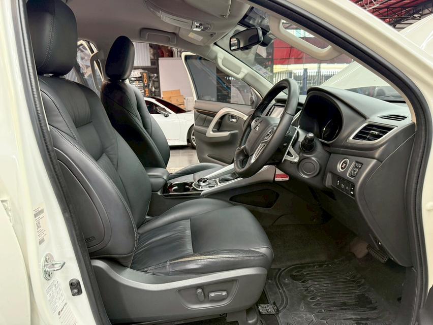 MITSUBISHI PAJERO 2.4 GT PREMIUM 4WD ปี 2017 รูปที่ 12