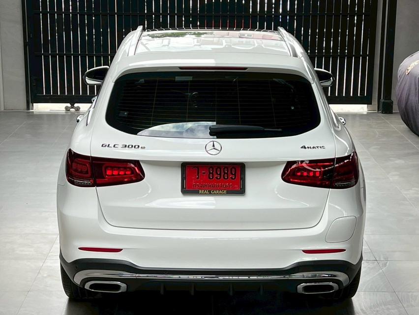 Mercedes-Benz GLC300 2.0 e 4MATIC AMG Dynamic 4WD SUV 10